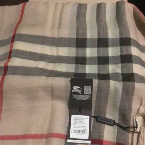 Scarf - Picture 3 of 5